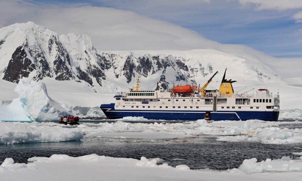 Amazing Polar Expeditions